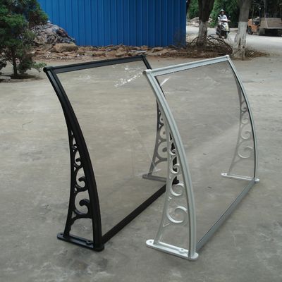 Un buen precio. Tejido de chapa sólida de policarbonato de larga duración resistente al amarilleamiento, a las grietas y al desvanecimiento en línea