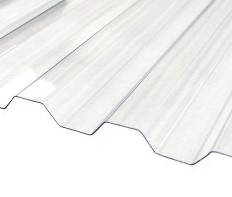 Un buen precio. Protección UV 50um 0,8mm de policarbonato transparente de techo ondulado ondulado en línea