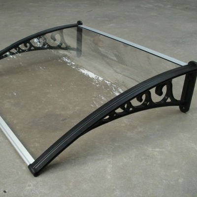 Un buen precio. Canopy de puerta y toldo de policarbonato no tóxico para una protección clara en línea