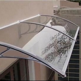 Un buen precio. 1000 mm soporte de plástico transparente sólido de policarbonato Awning de ventana Protección anti-UV en línea