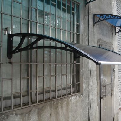 Sillones exteriores PC Canopy Bracket para láminas huecas o sólidas de policarbonato
