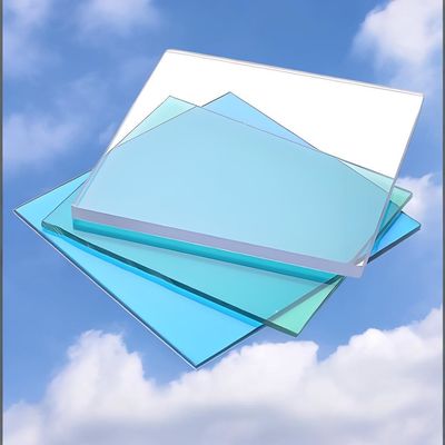 Un buen precio. Hoja sólida de policarbonato anti-UV unilateral DIY para fuego manual calificada B1 1.0-18.0mm con materiales 100% en línea