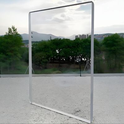 Un buen precio. 6 mm 4 * 8 pies de policarbonato de hoja sólida anti-impacto Protección UV unilateral en línea