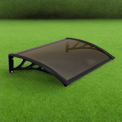 Proteja las ventanas con tolvas de policarbonato Bronce resistente a las intemperie