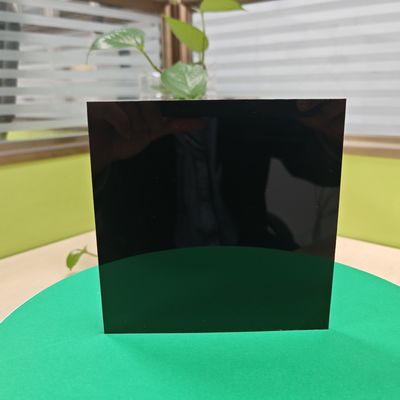 3 mm de Policarbonato Negro de hoja sólida Solución definitiva para la resistencia al impacto y la protección UV