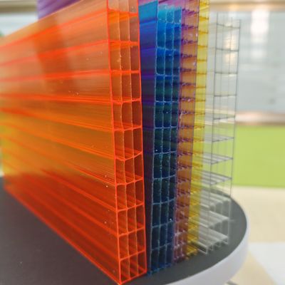 Un buen precio. Resistencia a la temperatura 16 mm de la lámina hueca de policarbonato naranja de -40 ° C a 120 ° C en línea
