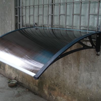 Mejorar el espacio exterior de anchura confiable de altura ajustable soporte de toldo