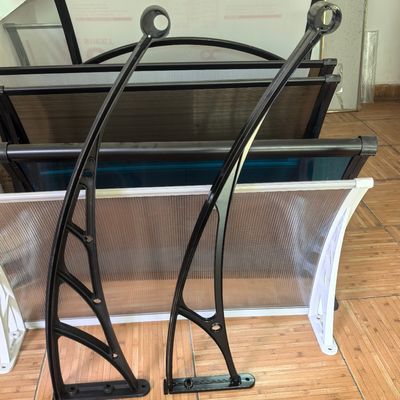 Soporte de aleación de aluminio para toldos de bricolaje diseñado para sostener las láminas de policarbonato con seguridad bajo el viento, la lluvia o las cargas de nieve