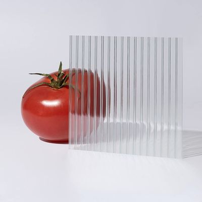 Un buen precio. Techo de chapa hueca de policarbonato transparente con protección UV para uso residencial y comercial en línea