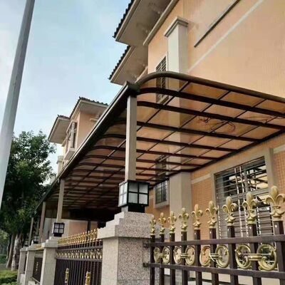 Un buen precio. Canopy de policarbonato de marco de aluminio con acabado de vela recubierto de PC ideal para necesidades de aparcamiento y almacenamiento de vehículos comerciales al aire libre en línea