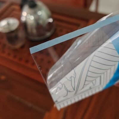 Un buen precio. Fácil de cortar hoja de policarbonato resistente a la intemperie resistente a los impactos clara ligera ideal para uso industrial y comercial en línea