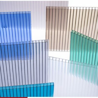 Plata hueca de policarbonato de ópalo PC Hole Sheet de 4 mm a 20 mm de espesor Material de construcción transparente ligero y duradero